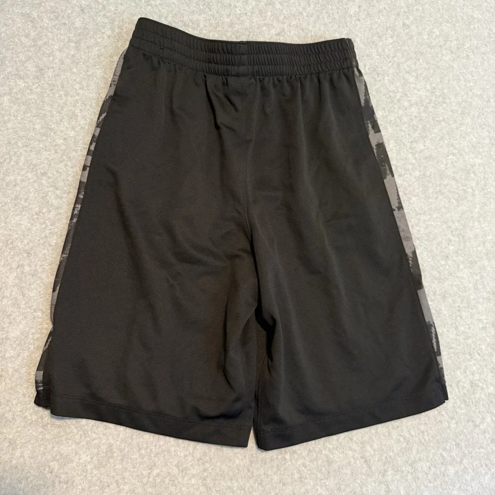 Nike Dri Fit Drawstring Gray Black Athletic Sports Shorts Logo Youth Boys M